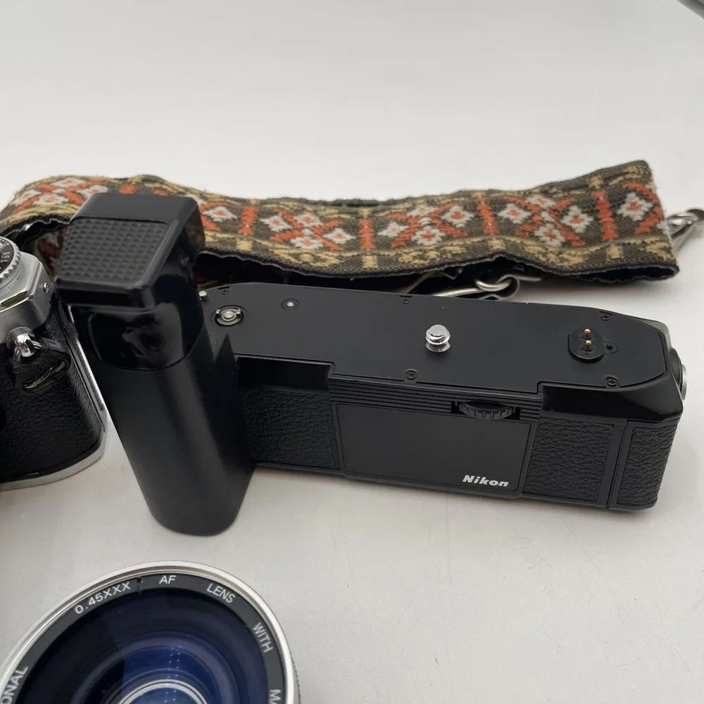 Nikon FG 35mm SLR Film Camera BUNDLE +Zoom 36-72mm Lens+Nikon Auto Rewind &Flash
